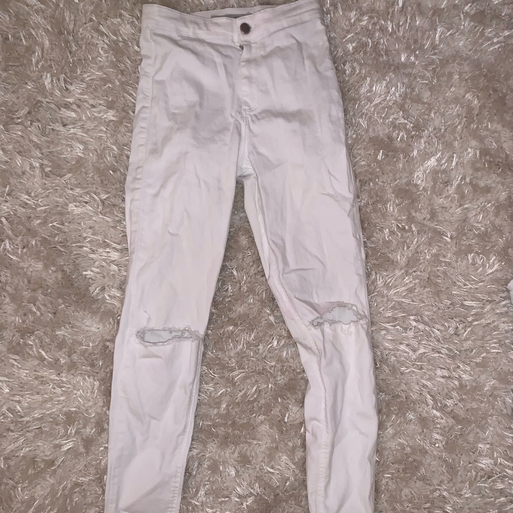 white jeans